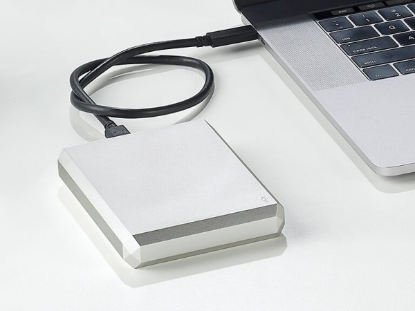 قیمت خرید هارد اکسترنال لسی 4 ترا سری Moon USB 3.0,Type C برای مک بوک